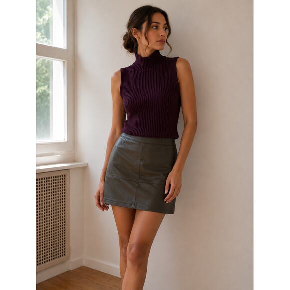 Zara Jackets & Blazers - Zara Ribbed Mock Neck Sleeveless Sweater Vest Plum Purple Size M USA 8